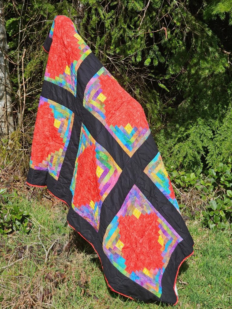 Log Cabin Batik Red Diamond Quilt Image